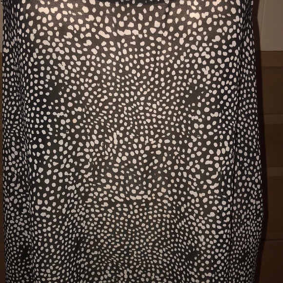 Sheer Tank Top - Picture 2 of 5